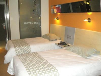 Da Zhong Hotel Indoor Stadium Xuhui שנגחאי מראה חיצוני תמונה