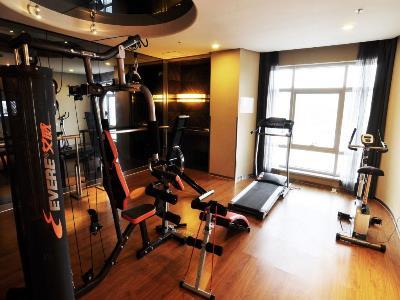 Da Zhong Hotel Indoor Stadium Xuhui שנגחאי מראה חיצוני תמונה