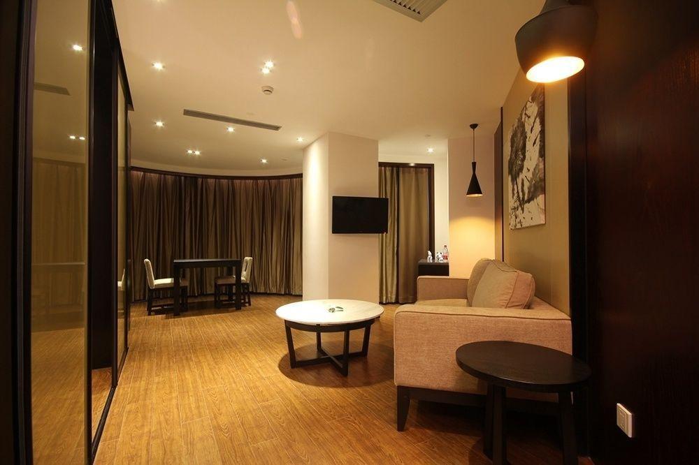 Da Zhong Hotel Indoor Stadium Xuhui שנגחאי מראה חיצוני תמונה